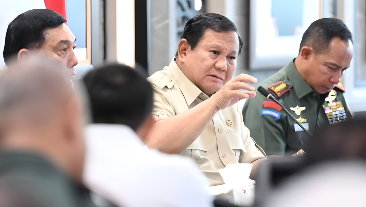Prabowo Perintahkan Seluruh Kekuatan Nasional Bergerak Cepat Tangani Bencana Sumatera