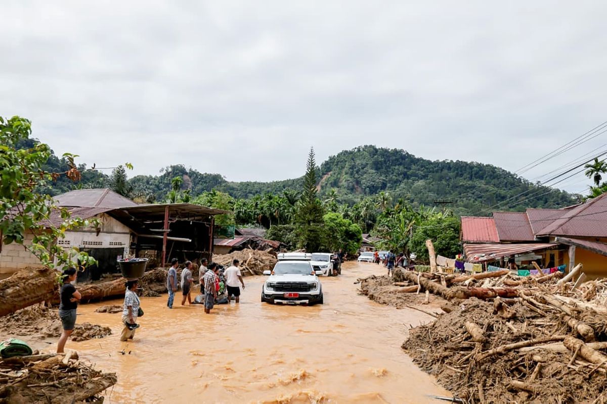 PT Toba Pulp Lestari Tbk (INRU) Bantah Rusak Lingkungan, Gubernur Sumut Tetap Bahas Penutupan