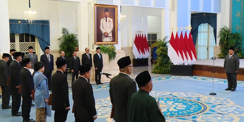 Prabowo Lantik Tujuh Anggota KY Periode 2025-2030 di Istana Negara