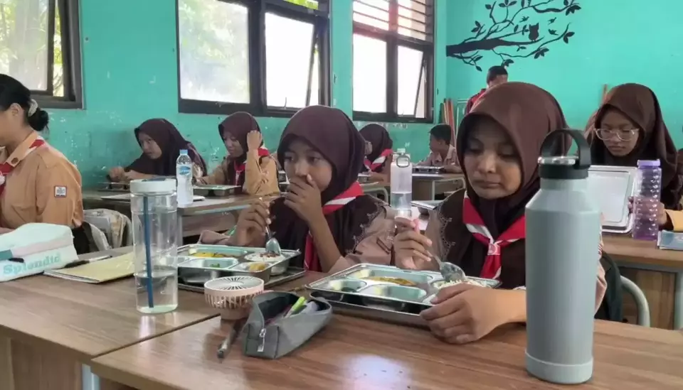 Bikin Efek Domino, Program MBG Serap 789.318 Tenaga Kerja