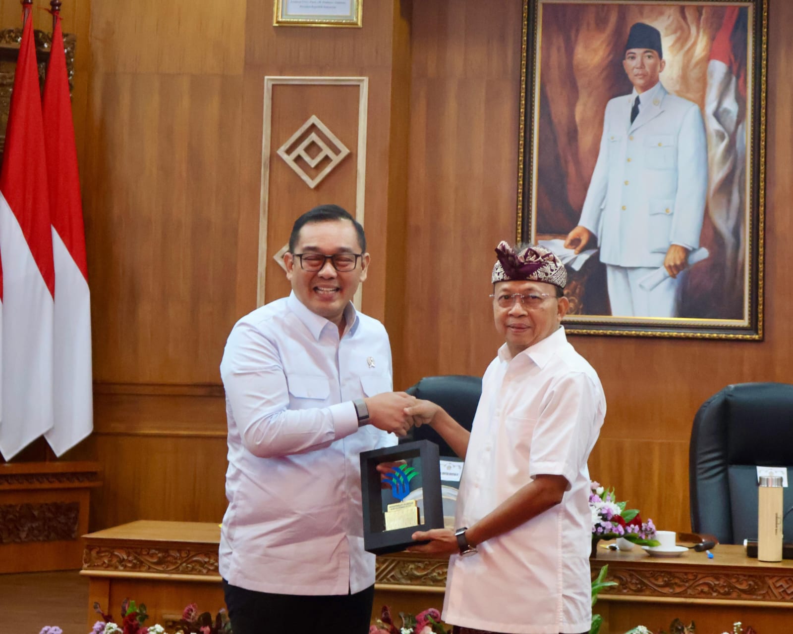 Pemprov Bali dan Kementerian Investasi Teken Nota Kesepakatan Pengendalian Penanaman Modal