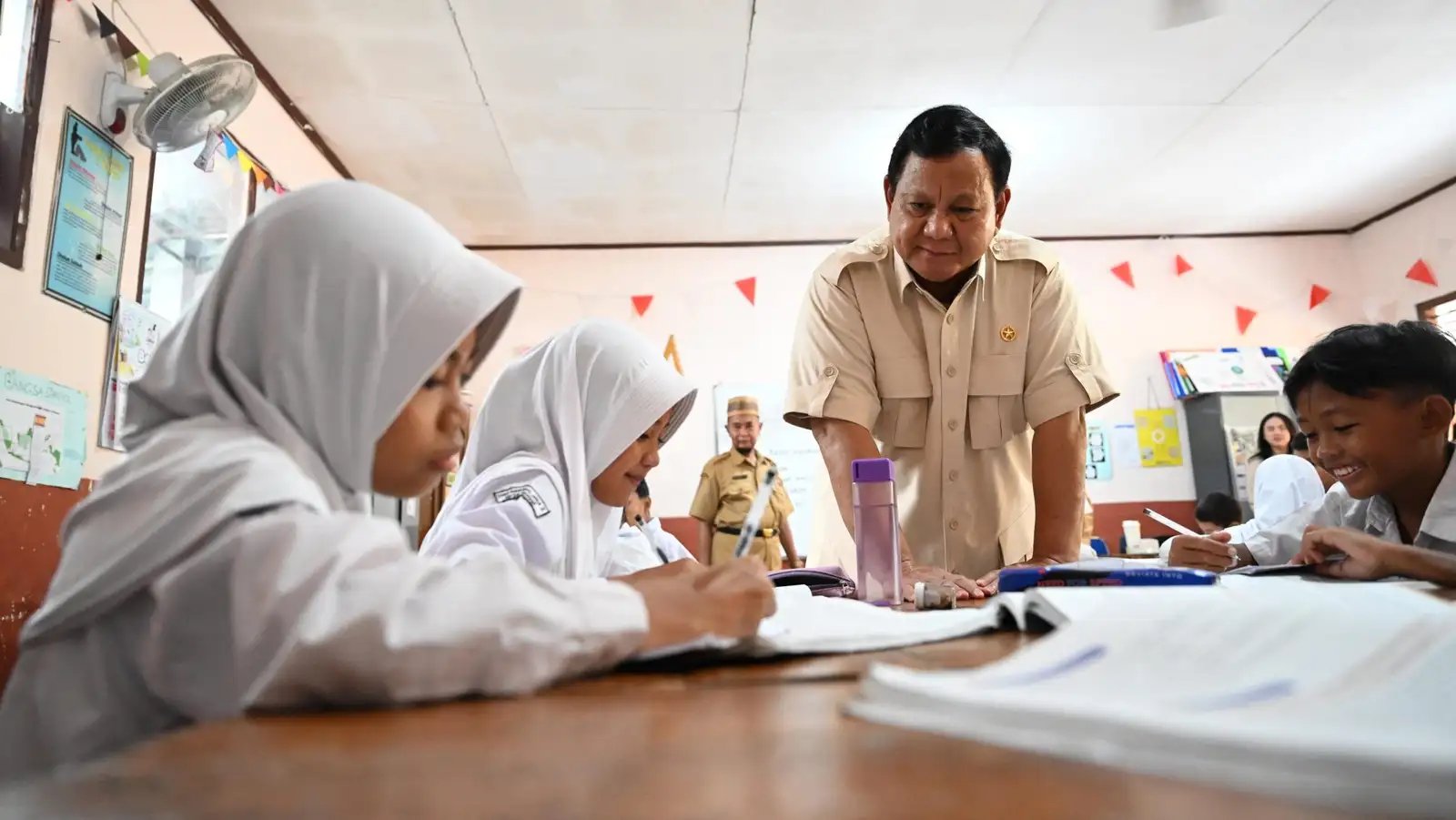 Investasi Gizi Nasional: MBG Jangkau Puluhan Juta Penerima
