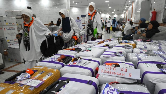 13 Jemaah Haji Embarkasi Surabaya Wafat di Tanah Suci