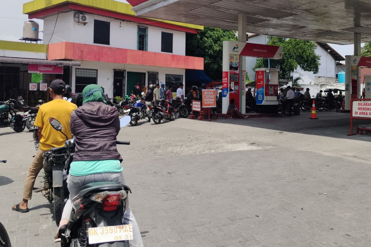 Pertamina Tambah Armada Tangki, Distribusi BBM di Medan Mulai Berangsur Normal