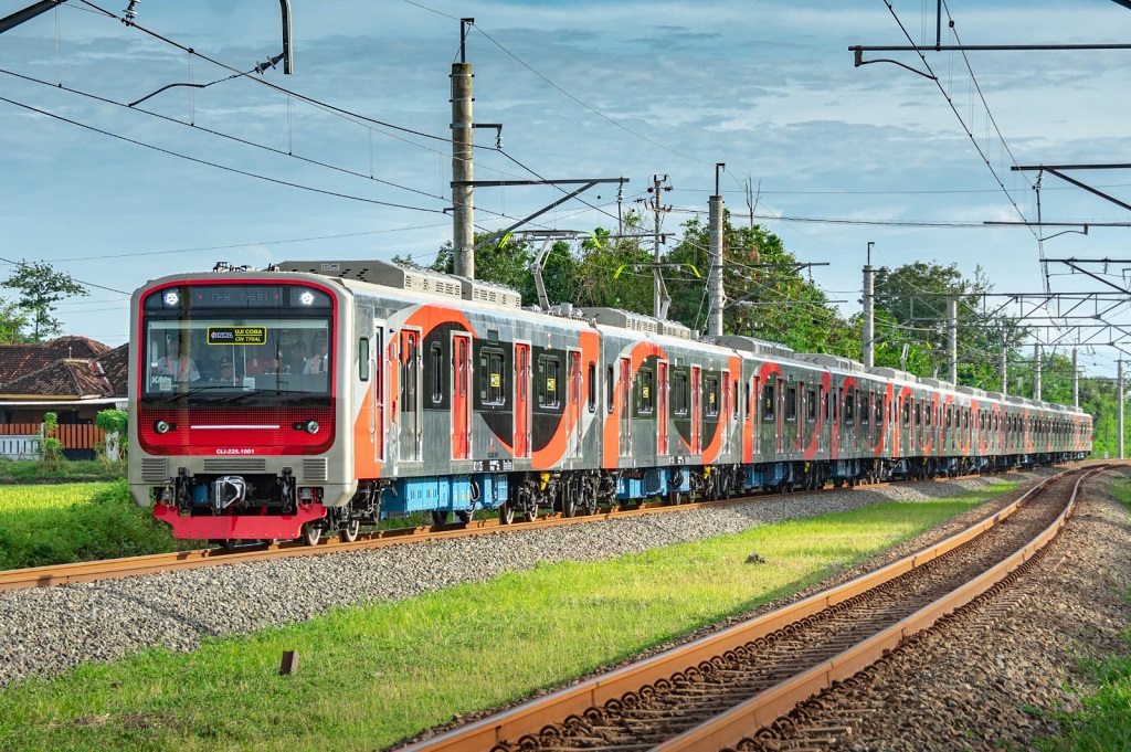 Gangguan Dua Rangkaian Kereta, Lima Jadwal KRL Bogor dan Cikarang Ditiadakan